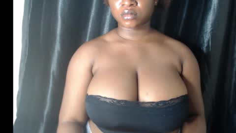 Snapshot of wet_xxpussy55 chatting on 12, 3, 2026 Sonia online show from 12, 3, 2026