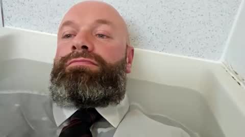 Snapshot of wetclothes87 chatting on 7, 11, 2025 wetclothes87 online show from 7, 11, 2025