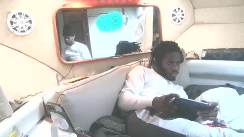 wetdreamz101 online show from 5, 12, 2025