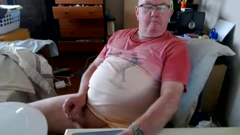 Snapshot of wetroller chatting on 10, 6, 2026 Wetroller online show from 10, 6, 2026