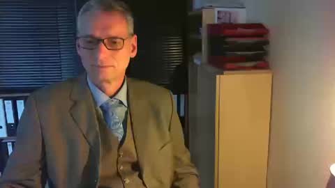 Snapshot of wetsuitedman chatting on 13, 3, 2026 Franz online show from 13, 3, 2026