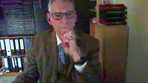Snapshot of wetsuitedman chatting on 19, 3, 2026 Franz online show from 19, 3, 2026