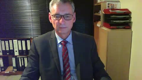 Snapshot of wetsuitedman chatting on 8, 7, 2026 Franz online show from 8, 7, 2026