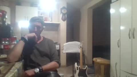 wg_colbert_noir online show from 11, 9, 2025