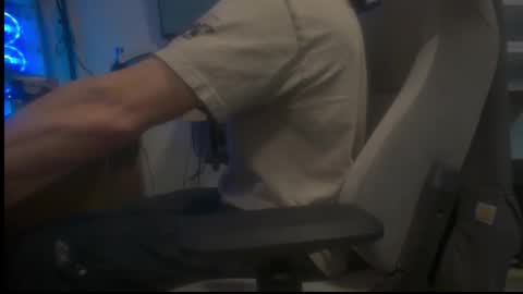 ShyGuy online show from 28, 11, 2025