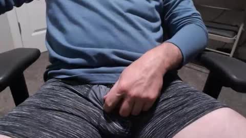 Snapshot of what_u_crave chatting on 10, 11, 2025 what do we all crave online show from 10, 11, 2025