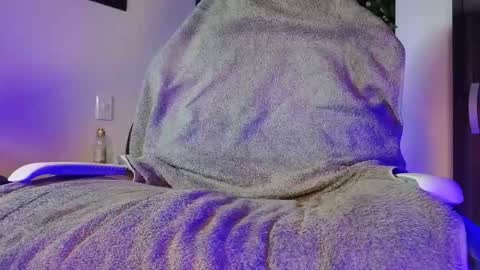 Snapshot of wheleer_green chatting on 25, 3, 2026 Will online show from 25, 3, 2026