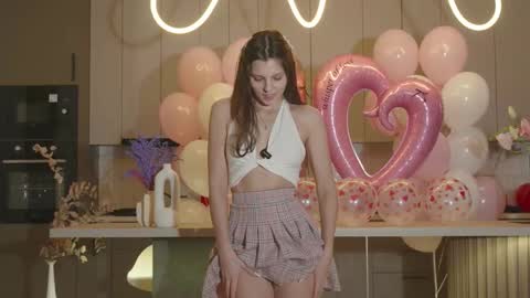 Naomi online show from 15, 11, 2025