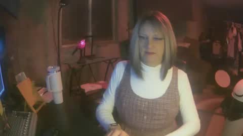 Snapshot of whisperlace chatting on 21, 1, 2025 Whisper online show from 21, 1, 2025