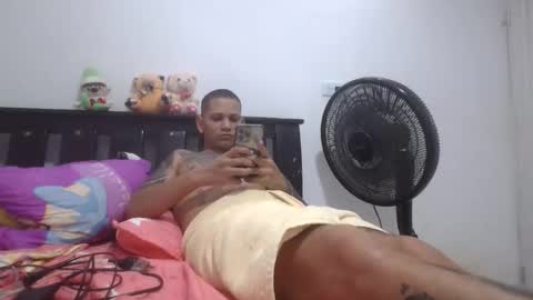 white boy online show from 19, 3, 2026
