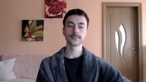 Tom online show from 9, 4, 2026