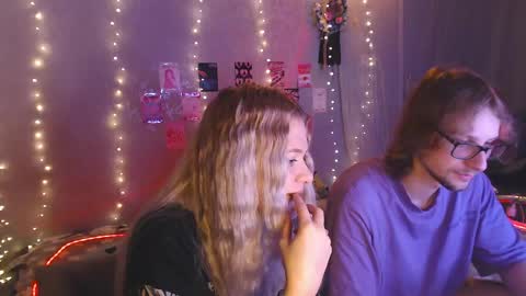 Melania and Mikey online show from 14, 4, 2026