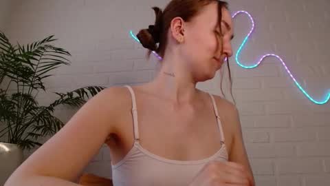 You wont find me here on Saturdays and Sundays  online show from 27, 3, 2026