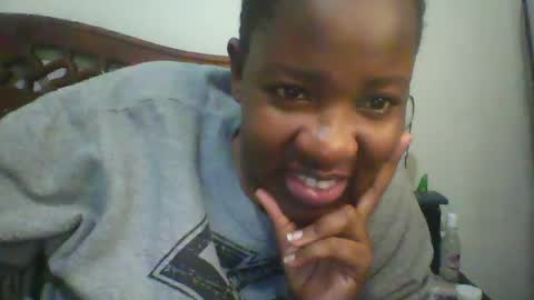 whitney_ly online show from 27, 5, 2026