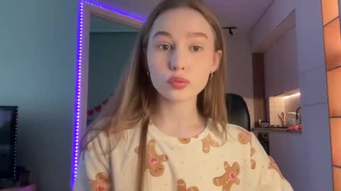 Alisa online show from 3, 12, 2024