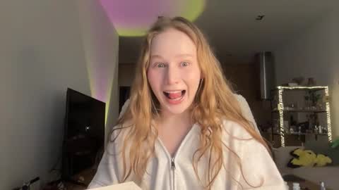 Snapshot of whoisalisa chatting on 24, 2, 2026 Alisa online show from 24, 2, 2026