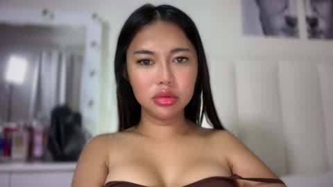 Sofia online show from 4, 3, 2026