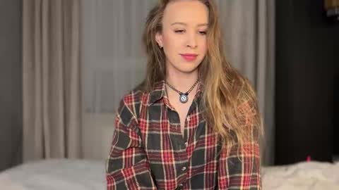 Snapshot of why_____not chatting on 12, 2, 2026 Alice online show from 12, 2, 2026