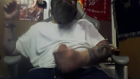 Snapshot of wickedwax chatting on 18, 5, 2026 wickedwax online show from 18, 5, 2026
