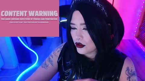 Laura  online show from 1, 7, 2026