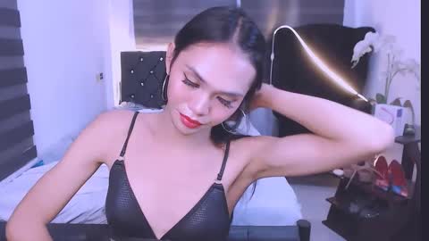 wild lily30 online show from 9, 2, 2025