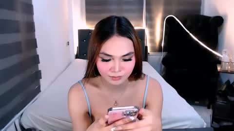 wild lily30 online show from 11, 10, 2025