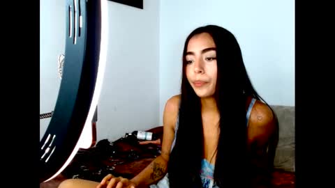 Wild RoomXxX online show from 26, 9, 2025