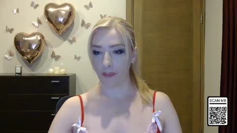 Snapshot of wild_silk_desire chatting on 15, 5, 2026 Alina online show from 15, 5, 2026