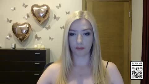 Snapshot of wild_silk_desire chatting on 25, 5, 2026 Alina online show from 25, 5, 2026