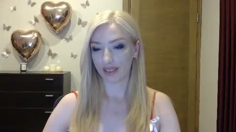 Snapshot of wild_silk_desire chatting on 27, 6, 2026 Alina online show from 27, 6, 2026
