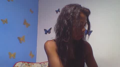 Snapshot of wildah chatting on 19, 4, 2026 wildah online show from 19, 4, 2026