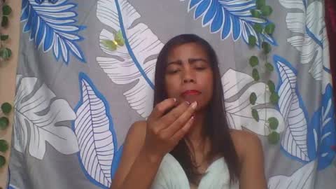 Snapshot of wildah chatting on 9, 7, 2026 wildah online show from 9, 7, 2026