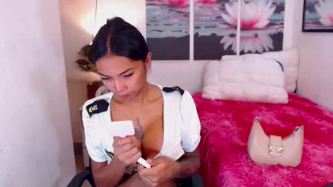 Snapshot of wildara chatting on 28, 9, 2025 wildara online show from 28, 9, 2025