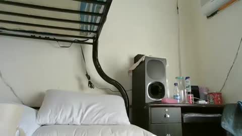 WildChick online show from 21, 1, 2025