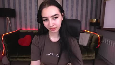 Alena online show from 12, 3, 2025