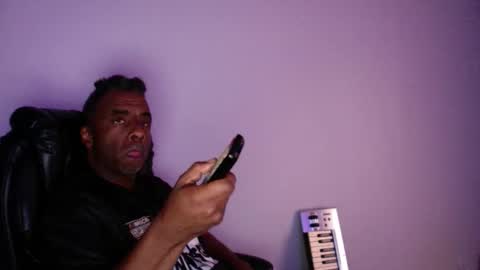 Snapshot of wildnight007 chatting on 2, 6, 2026 wildnight007 online show from 2, 6, 2026