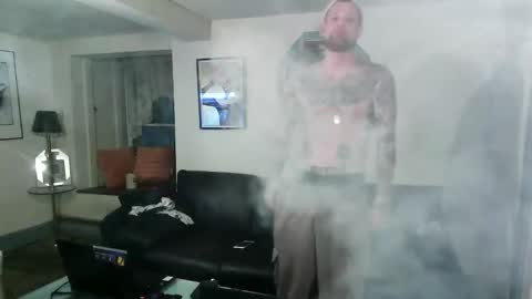 Snapshot of wildrobjr9 chatting on 4, 2, 2025 RobBangz online show from 4, 2, 2025