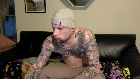 Snapshot of wildrobjr9 chatting on 3, 3, 2025 RobBangz online show from 3, 3, 2025