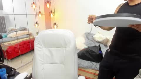 wild online show from 15, 10, 2025