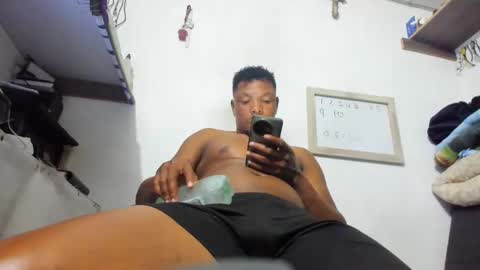 Snapshot of wilfer484725 chatting on 20, 5, 2026 wilfer online show from 20, 5, 2026