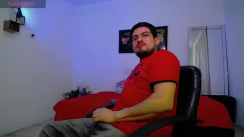 Snapshot of william_steel_ chatting on 27, 5, 2026 William Steel online show from 27, 5, 2026