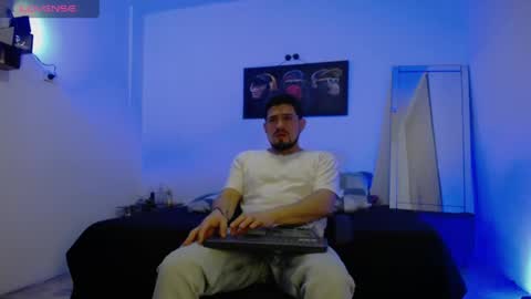 Snapshot of william_steel_ chatting on 1, 6, 2026 William Steel online show from 1, 6, 2026