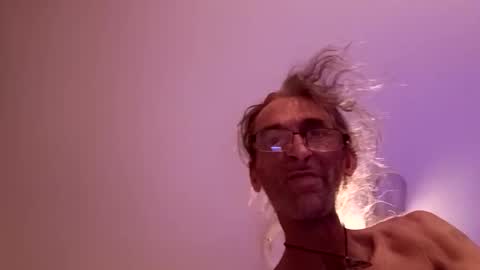 Snapshot of williamgrantham555 chatting on 11, 3, 2026 williamgrantham555 online show from 11, 3, 2026