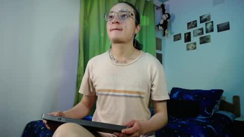 willmonkey online show from 26, 10, 2025