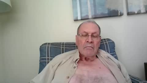 Snapshot of willnedoher chatting on 6, 1, 2025 Willhedoher online show from 6, 1, 2025