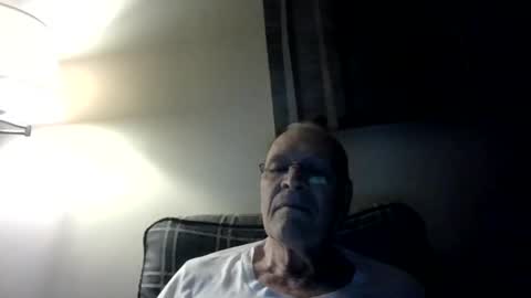Snapshot of willnedoher chatting on 9, 10, 2025 Willhedoher online show from 9, 10, 2025