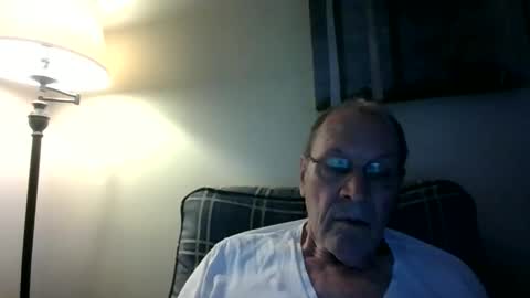 Snapshot of willnedoher chatting on 19, 10, 2025 Willhedoher online show from 19, 10, 2025