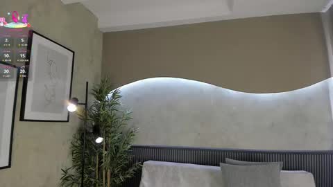 Ms Willow online show from 22, 9, 2025