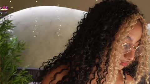 Snapshot of willow_hendrix chatting on 9, 4, 2026 Ms Willow online show from 9, 4, 2026