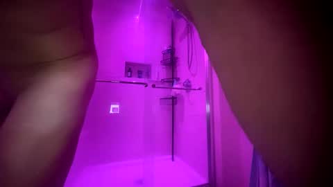 wills4pleasure online show from 21, 2, 2025